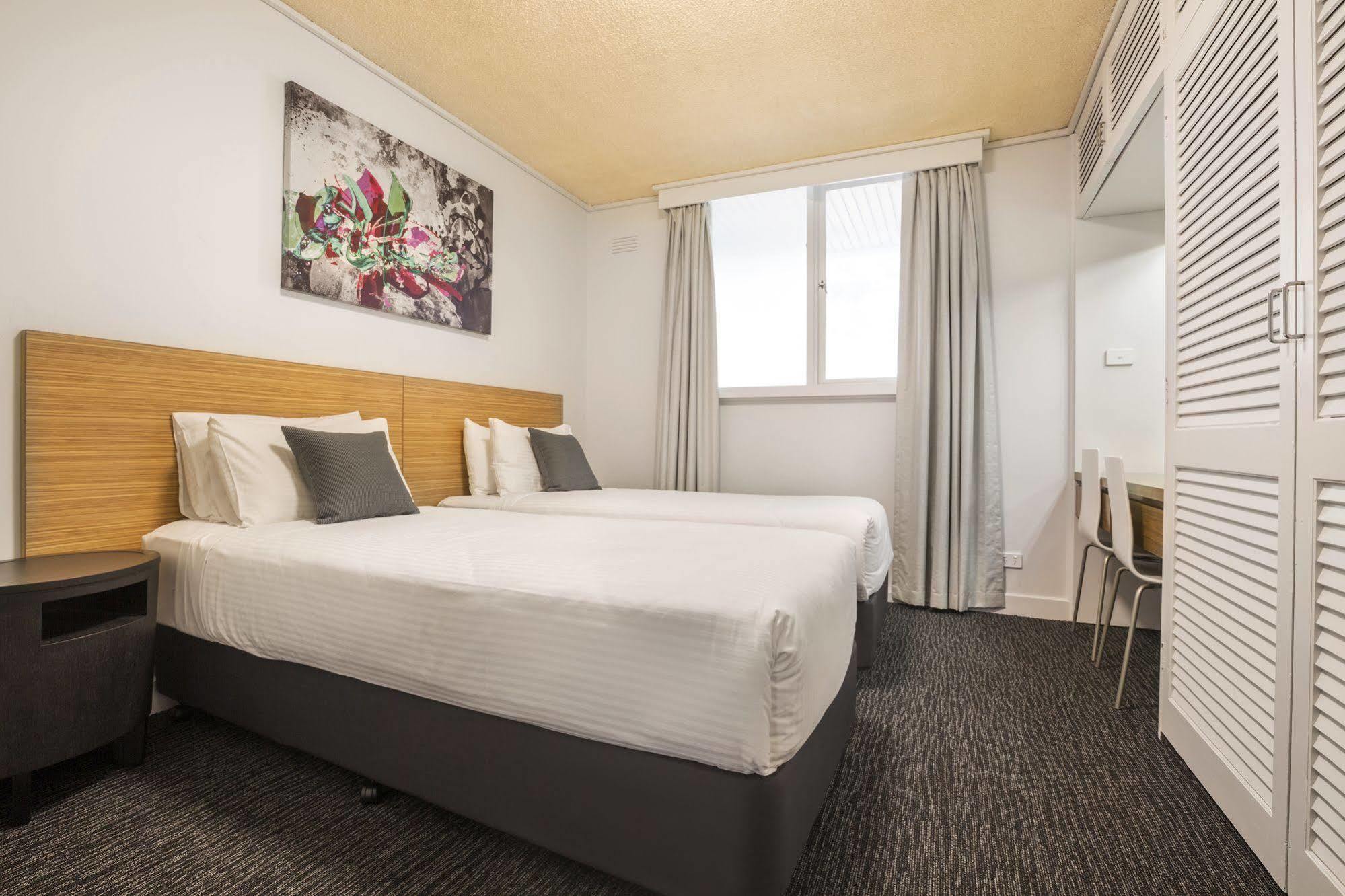 Nightcap At Waltzing Matilda Hotel Springvale Extérieur photo