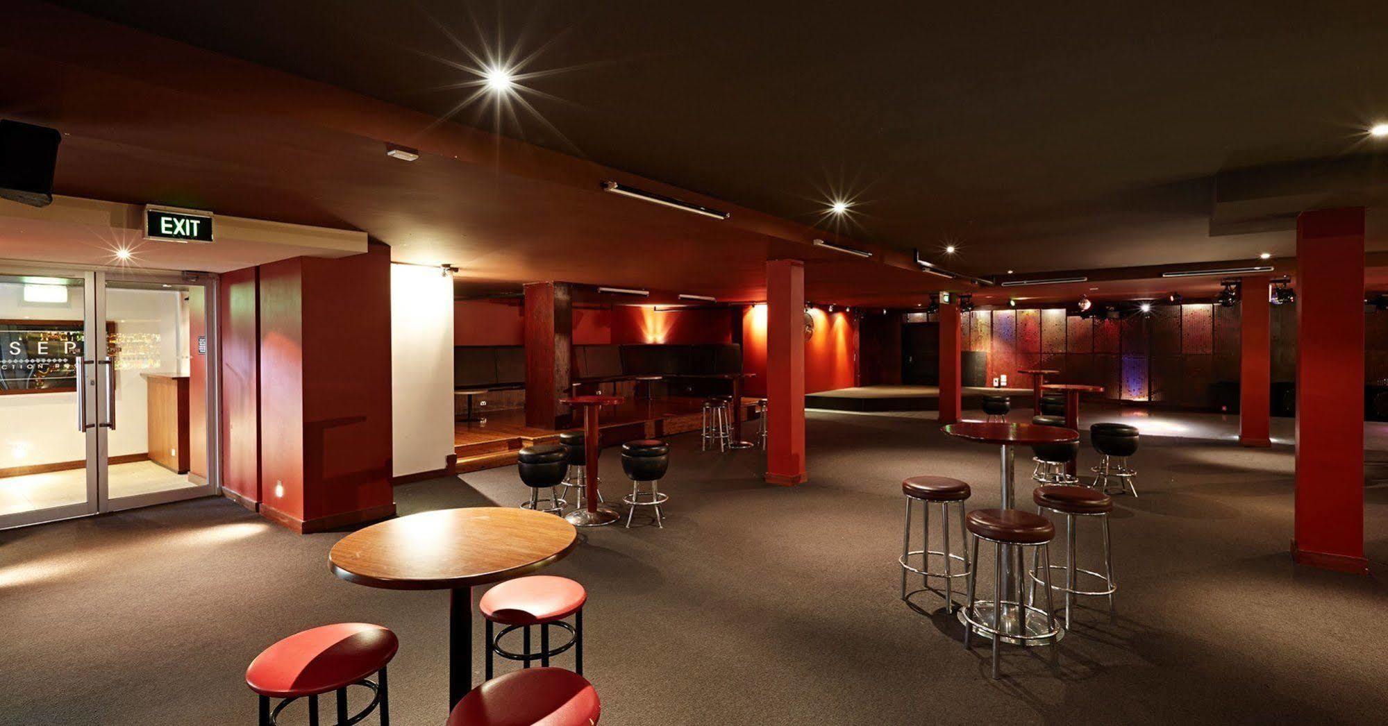 Nightcap At Waltzing Matilda Hotel Springvale Extérieur photo